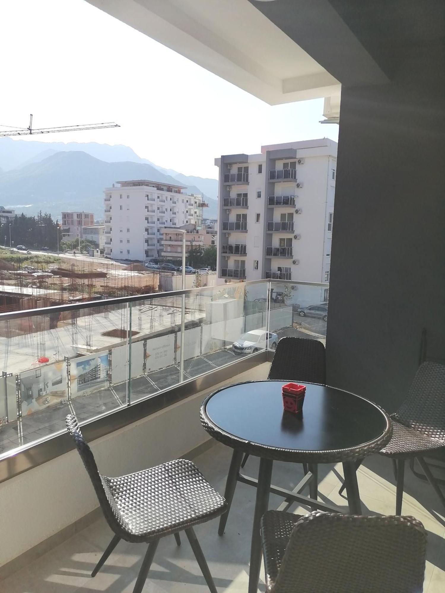 Vegi Apartments バール 部屋 写真